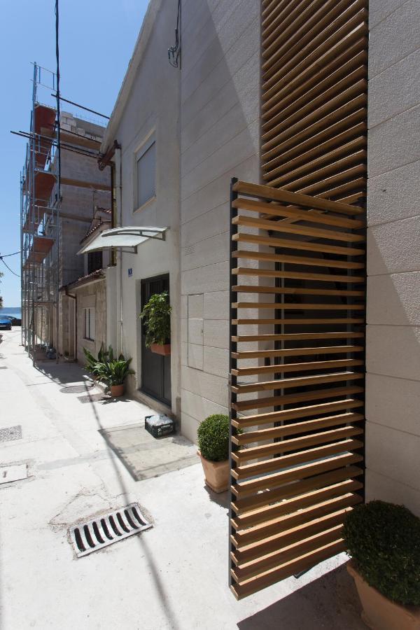 Amaizing Apartment Near Airport Kaštel Štafilić Exteriör bild